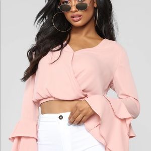 NWOT Fashion Nova ruffle sleeves top